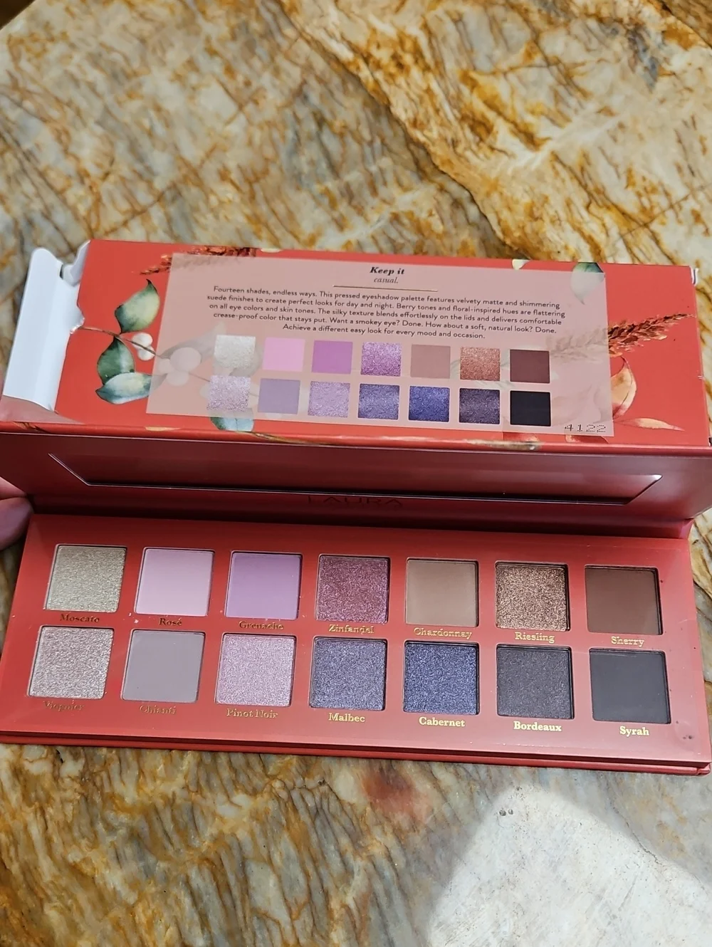 Laura Geller The Casual Collection eyeshadow palette in 